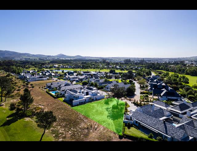 1,386M² VACANT LAND FOR SALE IN PEARL VALLEY GOLF & COUNTRY ESTATE